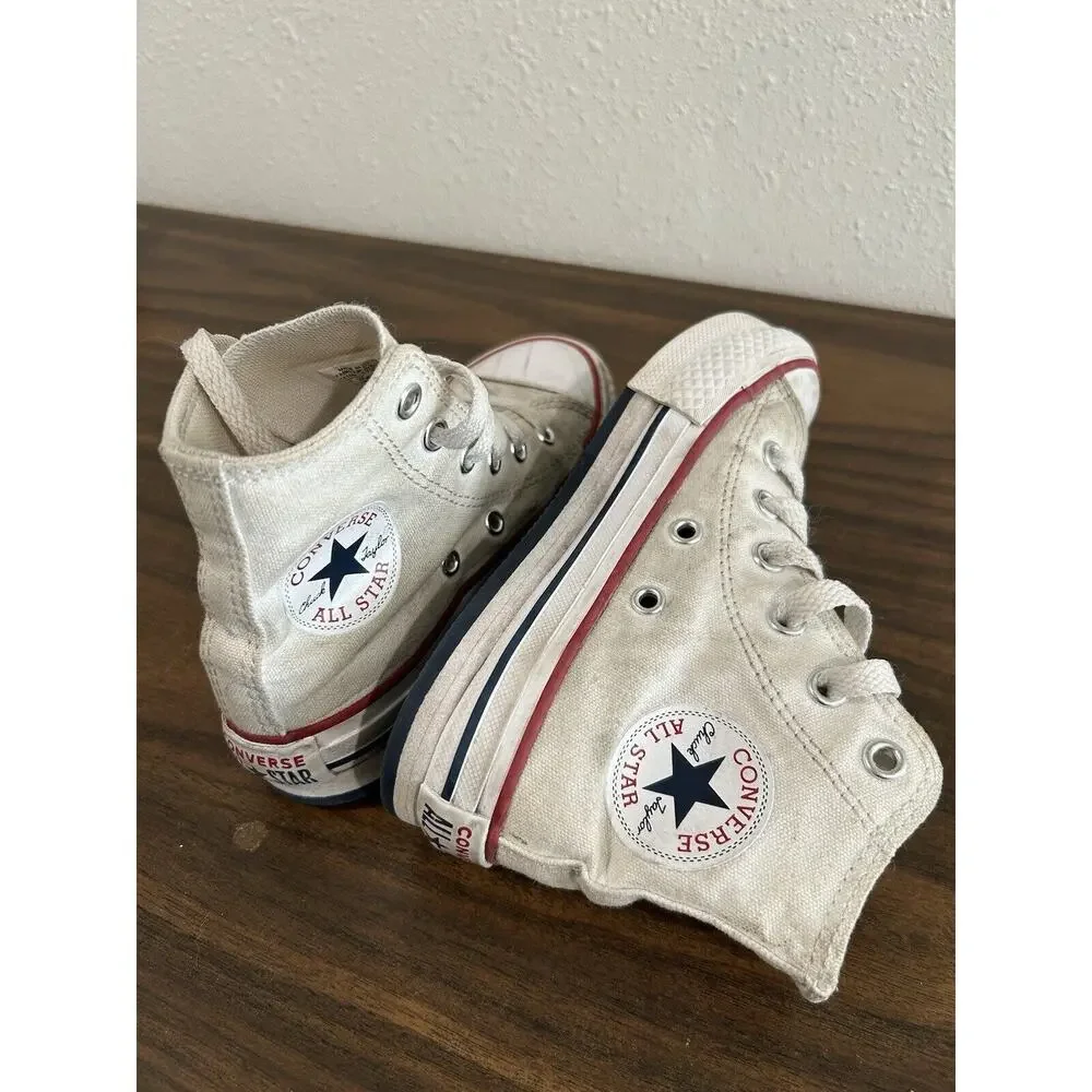 Converse Kids Size 11 Chuck Taylor All Star Canvas High Top Sneaker White